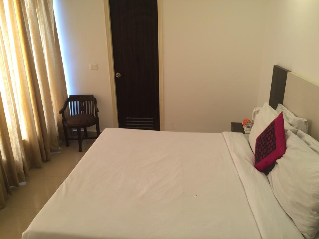 Grand Heritage Resort Грейтър Нойда Стая снимка